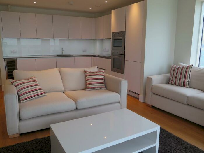 2 Bedroom Apartment To Rent In Acton Walk, Whetstone, London, N20