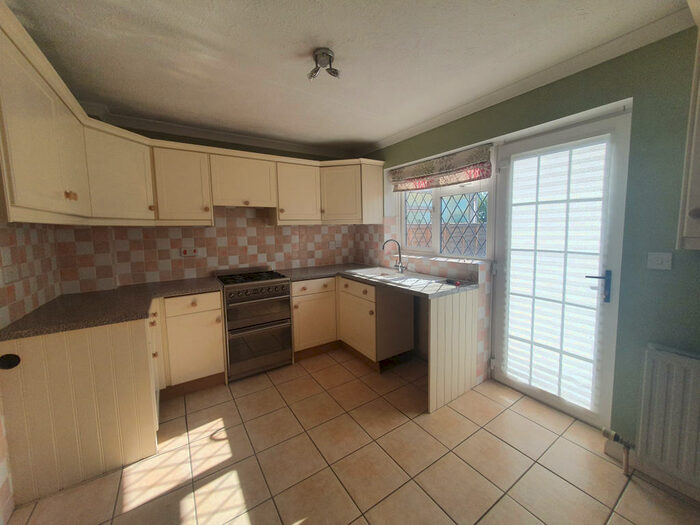 2 Bedroom House To Rent In Midas Close, Crookhorn, PO7