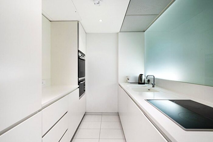 2 Bedroom Apartment To Rent In Hester Road, London, SW11