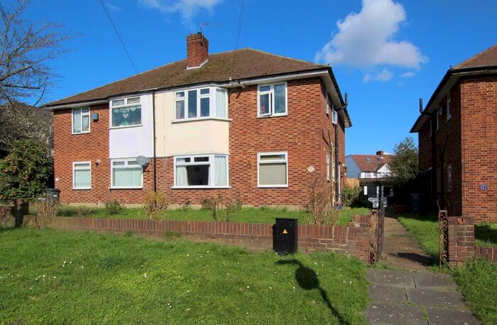 2 Bedroom Flat To Rent In Bridge Road, Isleworth TW7