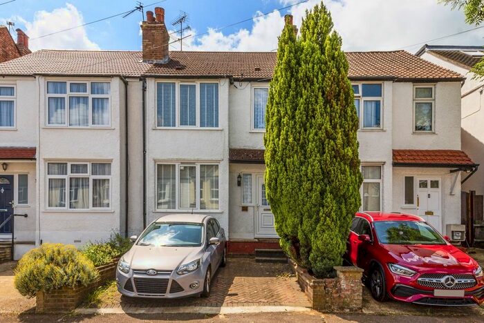 3 Bedroom Terraced House To Rent In Crescent Road, New Barnet, Barnet, EN4