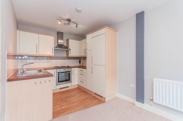 2 Bedroom Flat To Rent In Oakley House, Hotspur Street, SE11