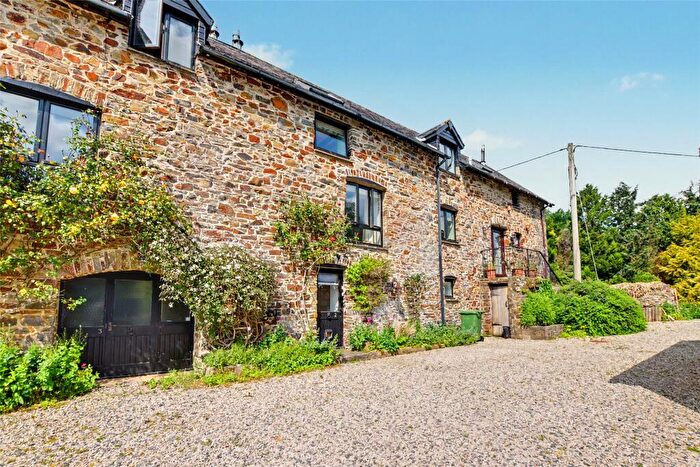 4 Bedroom Terraced House For Sale In Eastacombe, Barnstaple, Devon, EX31