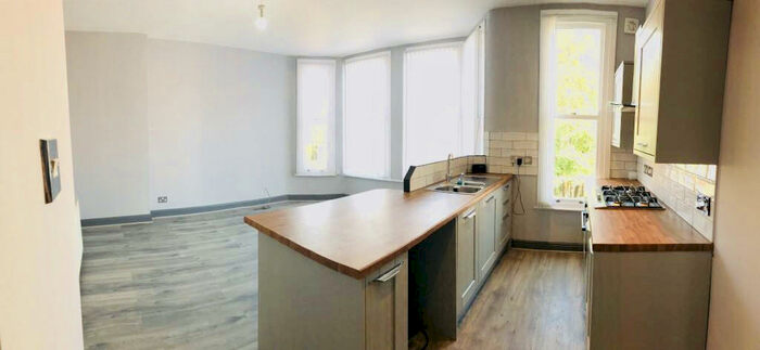 2 Bedroom Flat To Rent In Marmion Road, Liverpool, L17