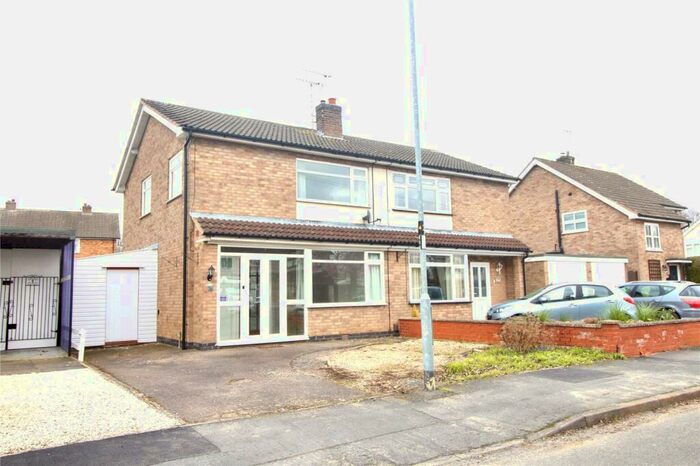 3 Bedroom Semi-Detached House To Rent In Sandy Crescent, Hinckley, Leicestershire, LE10
