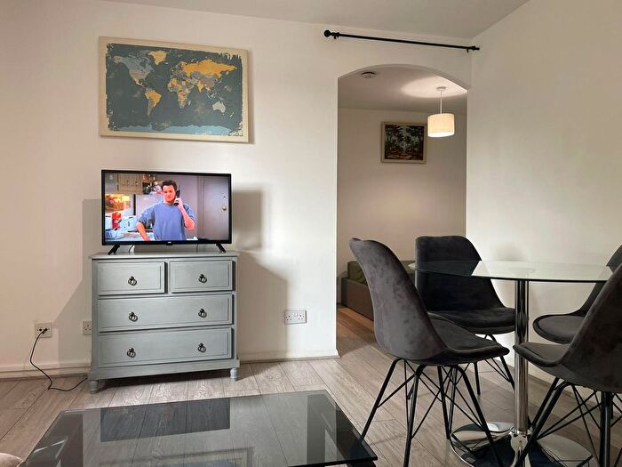 Studio To Rent In John Silkin Lane, London, SE8