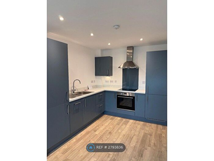 1 Bedroom Flat To Rent In Edward Grange St, Cambridge, CB1