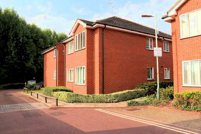 1 Bedroom Flat To Rent In Gloucester Road, GL51