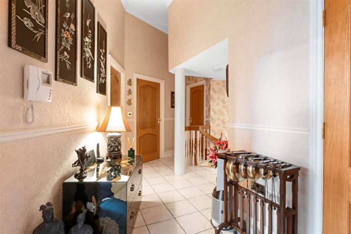 2 Bedroom Duplex For Sale In Warwick Road, Stratford-Upon-Avon, CV37