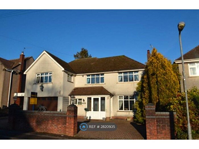 4 Bedroom Detached House To Rent In Cefn Nant, Cardiff, CF14