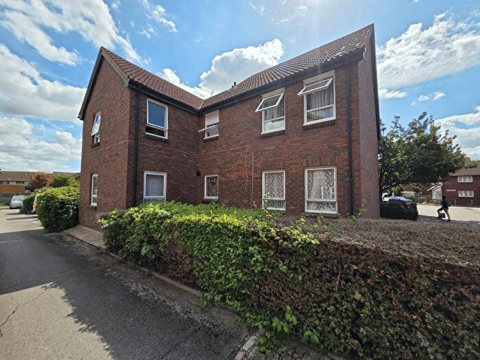 1 Bedroom Studio For Sale In Harper Road, London, E6