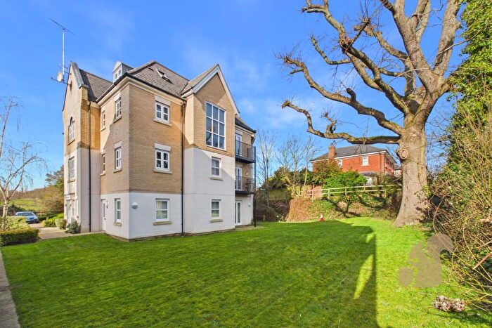 2 Bedroom Flat For Sale In Mile End Road, Colchester, CO4