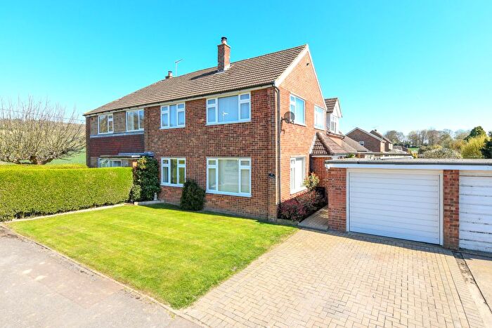 3 Bedroom Semi-Detached House For Sale In Woodbrook, Charing, TN27