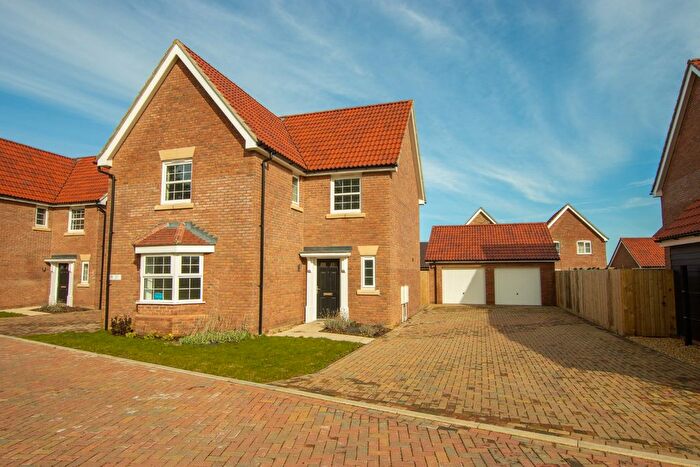4 Bedroom Detached House For Sale In Snowdrop Way, Hunstanton, PE36