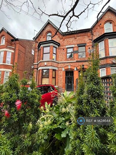 1 Bedroom Flat To Rent In Clyde Road, West Didsbury, M20