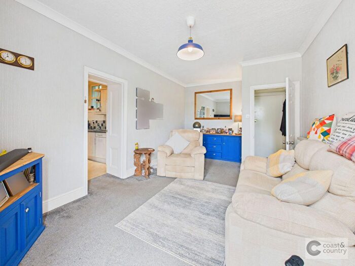 1 Bedroom Flat For Sale In Haccombe House, Nr Combeinteignhead, TQ12