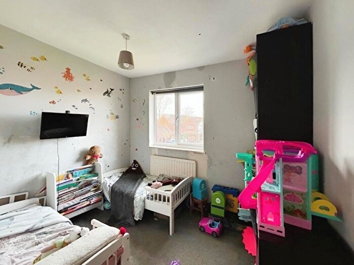 4 Bedroom Detached House For Sale In Canons Close, Warminster, BA12