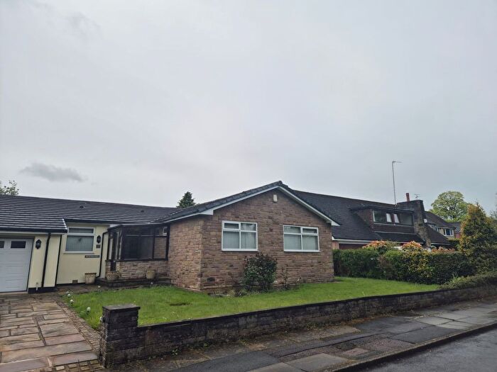 4 Bedroom Detached Bungalow To Rent In Canterbury Close, Rochdale, OL11