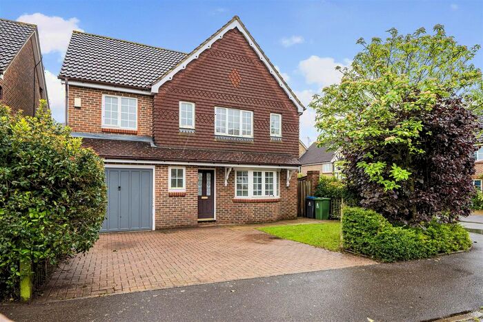 5 Bedroom Detached House To Rent In Northweald Lane, Kingston Upon Thames, KT2