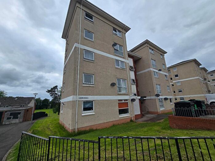 3 Bedroom Flat To Rent In Kerr Road, Kilmarnock, KA3
