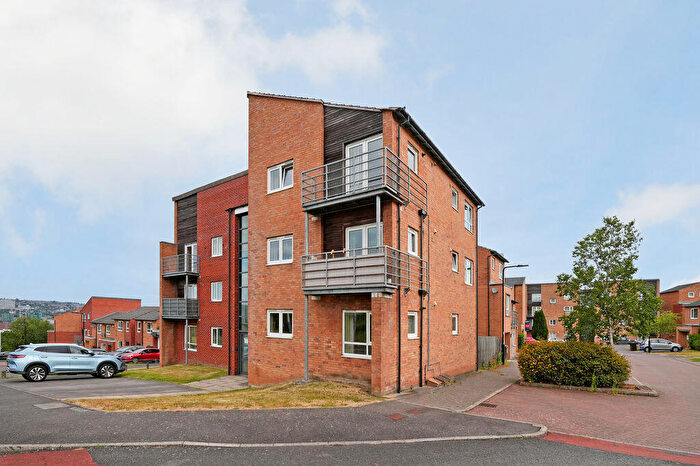 2 Bedroom Apartment For Sale In Park Grange Rise, Norfolk Park, Sheffield, S2