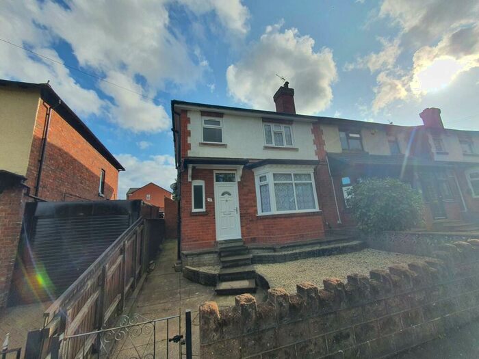 3 Bedroom House To Rent In Garratt Street, West Bromwich, B71