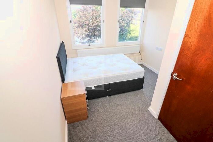Studio To Rent In Colonnade House, +Bills Included+, BD1