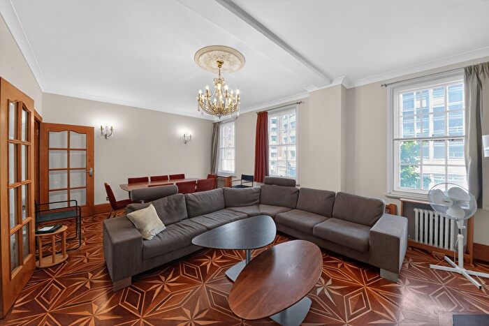 4 Bedroom Flat For Sale In Edgware Road, Marylebone, W2