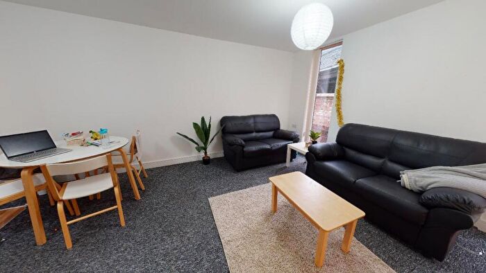 2 Bedroom Flat To Rent In Knight Street, Liverpool, L1
