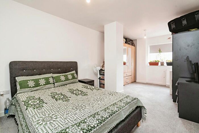 1 Bedroom Flat For Sale In Lincoln House, Nelson Street, Bolton, BL3