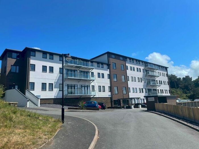 2 Bedroom Flat To Rent In Brynderw, Stanley Road, Aberystwyth, SY23