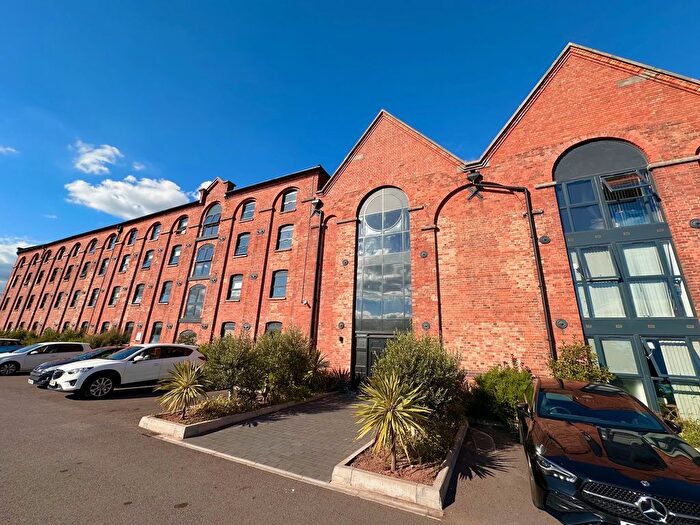 2 Bedroom Flat To Rent In Wetmore Road The Maltings, Burton-On-Trent, DE14