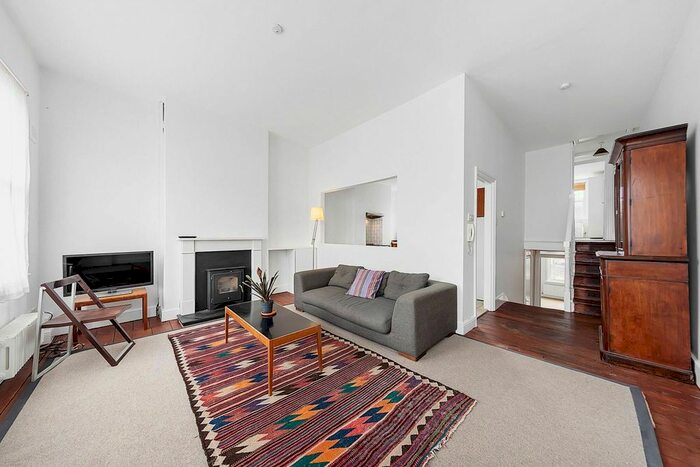 2 Bedroom Flat To Rent In Solon Road, Brixton, London, SW2