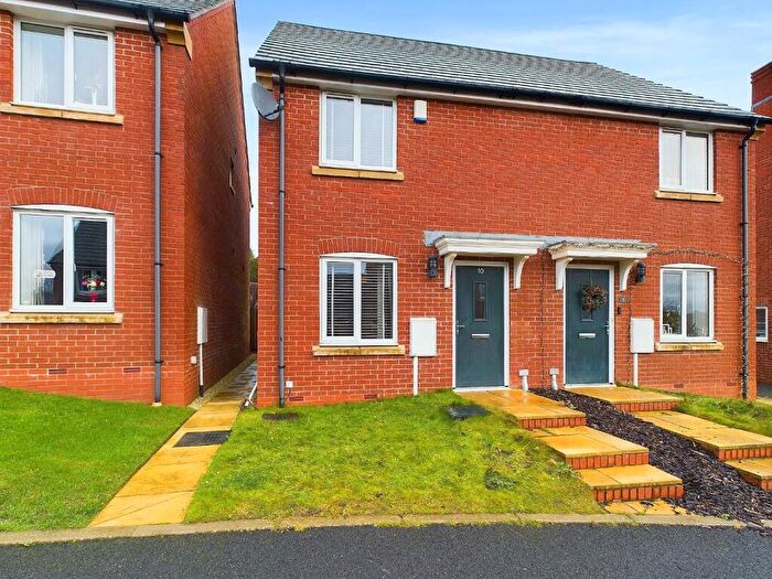 2 Bedroom Semi-Detached House To Rent In Barley Way, Matlock, DE4