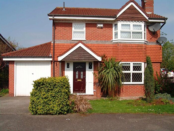 3 Bedroom Detached House To Rent In Acorn Bank, West Bridgford, Nottingham, Nottinghamshire, NG2
