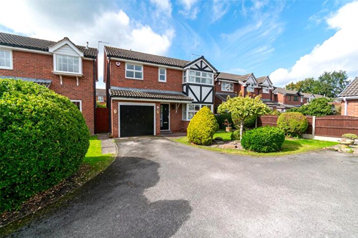 4 Bedroom Detached House For Sale In Blackwell Close, Middlewich, CW10