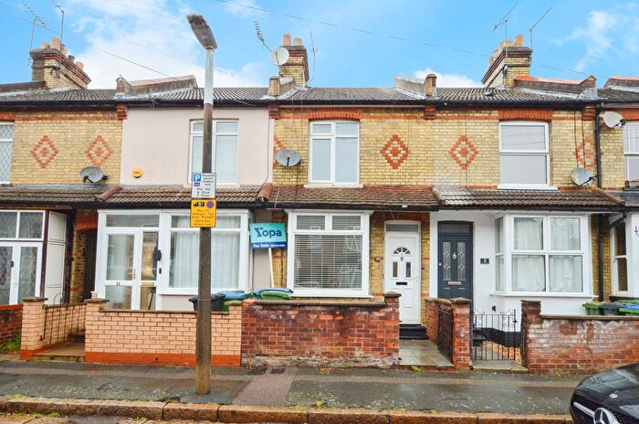 2 Bedroom Terraced House For Sale In Parker Street, Watford, WD24