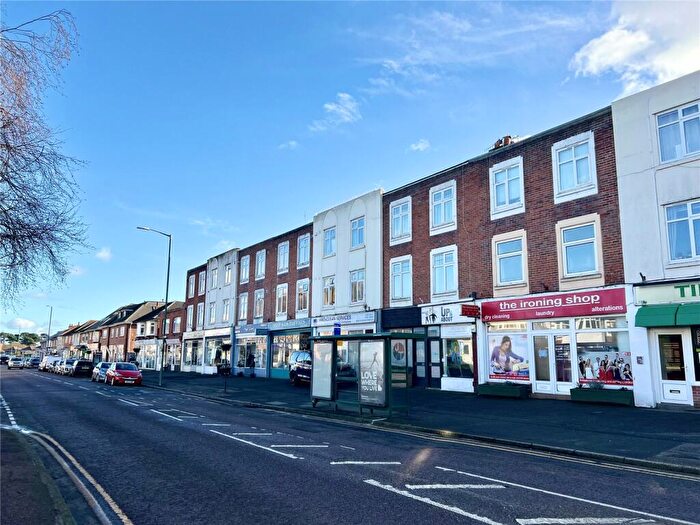 2 Bedroom Apartment For Sale In Tuckton Road, Tuckton, Bournemouth, Dorset, BH6
