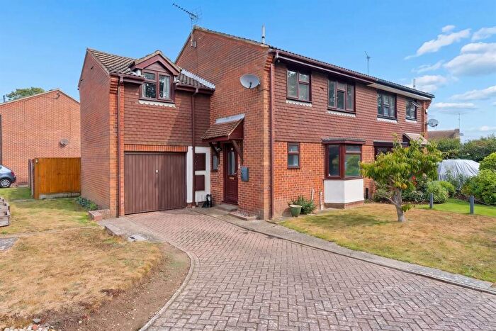4 Bedroom Semi-Detached House For Sale In Barrington Crescent, Birchington, CT7