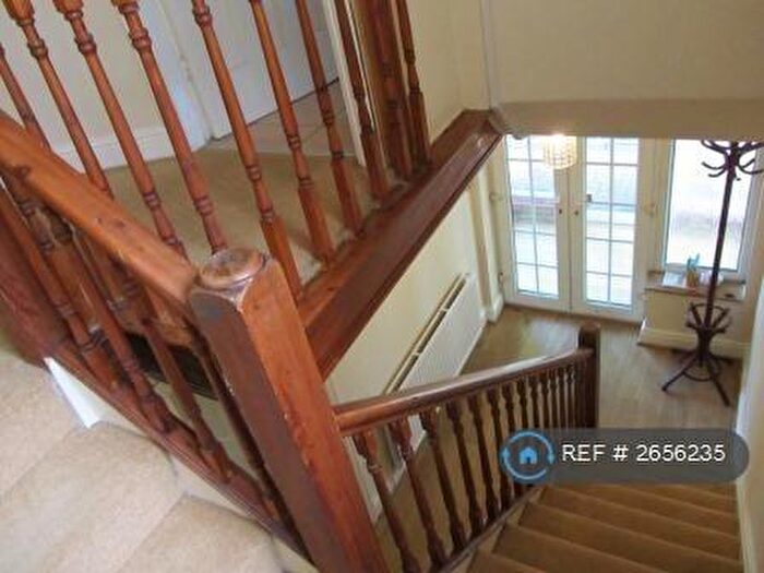 5 Bedroom Semi-Detached House To Rent In Mauldeth Road, Manchester, M20