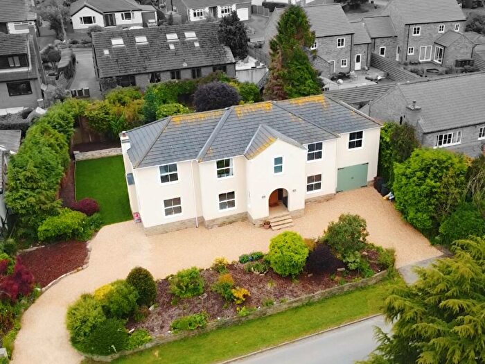 4 Bedroom Detached House For Sale In High Street, South Milford, LS25