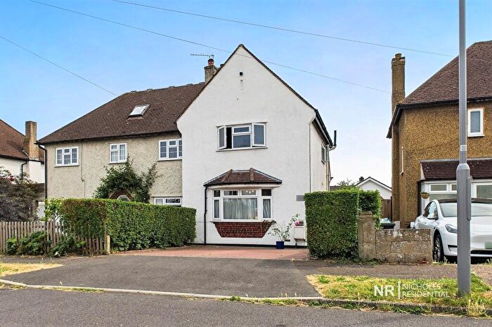 3 Bedroom End Of Terrace House To Rent In Grange Road, Chessington, Surrey., KT9
