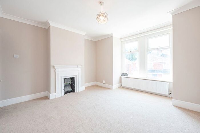 3 Bedroom Semi-Detached House To Rent In Porchester Road, Southampton, SO19