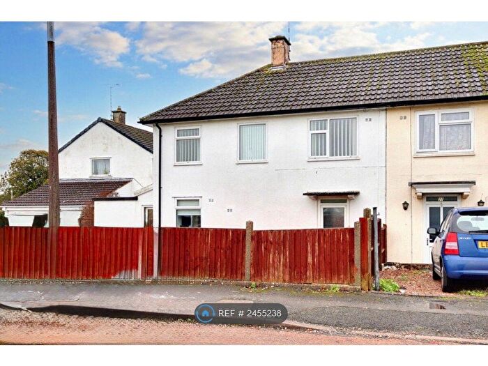 3 Bedroom Semi-Detached House To Rent In Limehurst Road, Leicester, LE5