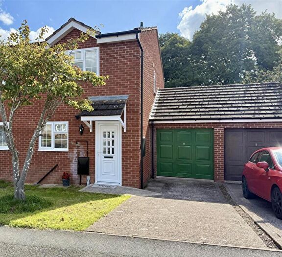 2 Bedroom House For Sale In Belmont, Hereford, HR2