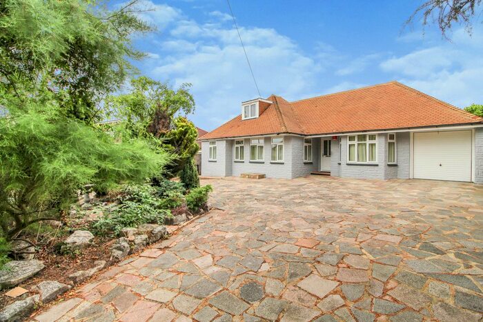 3 Bedroom Detached Bungalow To Rent In Elms Road, Harrow Weald, HA3