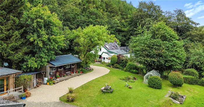 4 Bedroom Detached House For Sale In Cenarth, Newcastle Emlyn, Carmarthenshire, SA38