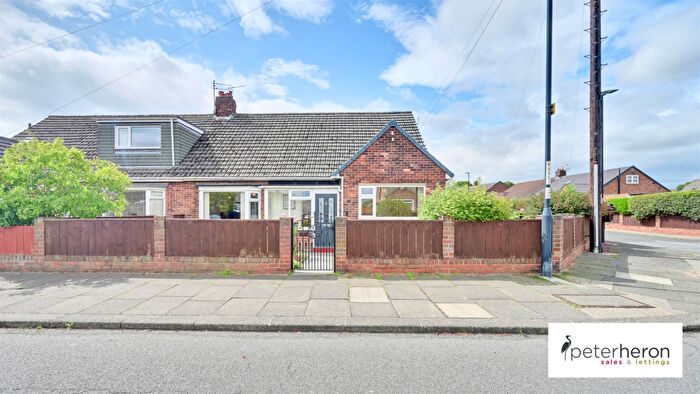 4 Bedroom Bungalow For Sale In Crosslea Avenue, Tunstall, Sunderland, SR3