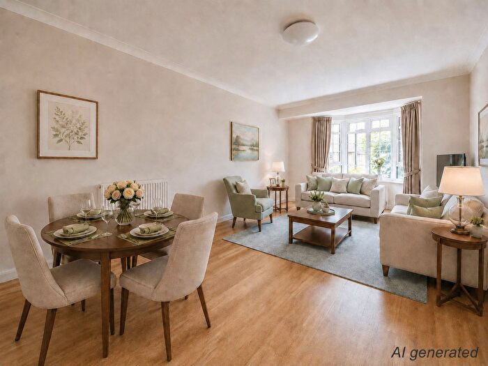 2 Bedroom Flat For Sale In Firgrove Court, Farnham, GU9