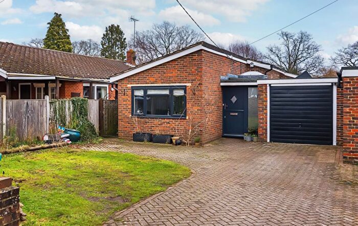 4 Bedroom Bungalow For Sale In West End, Surrey, GU24